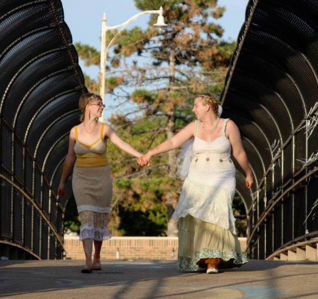 I’m fat in my wedding photos, and I also look damn good. Image: The Clovers.