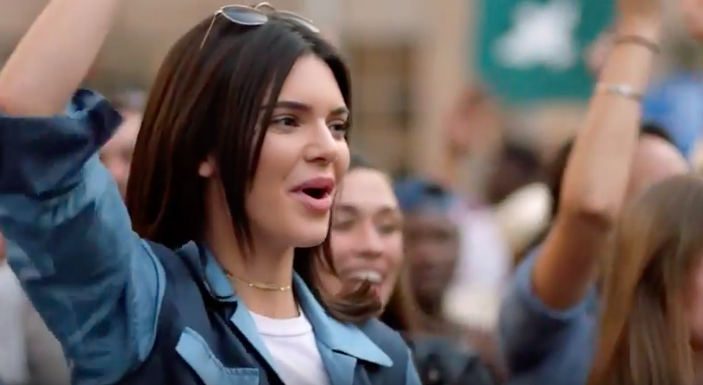 Image via YouTube (Kendall and Kylie) Image via YouTube (Kendall and Kylie)