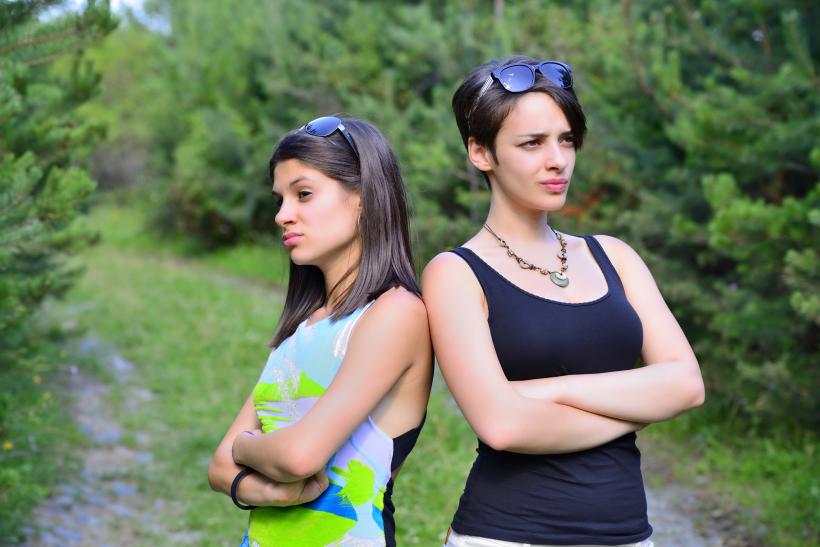 I want someone to act like they want to be in a relationship with me. Her response when I try to talk to her about it is that I don’t get how long-term relationships work" Image: Thinkstock. I want someone to act like they want to be in a relationship with me. Her response when I try to talk to her about it is that I don’t get how long-term relationships work" Image: Thinkstock.