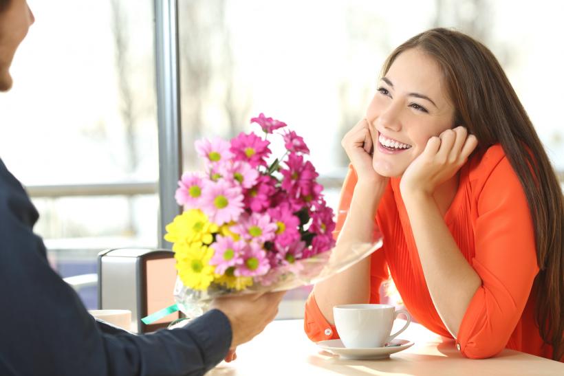 Here are six more ways falling in love is like doing hard drugs. Consider yourself warned… Here are six more ways falling in love is like doing hard drugs. Consider yourself warned…
