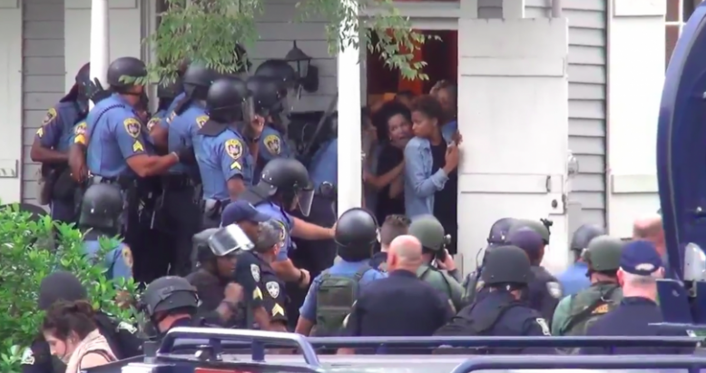 There is no correlation between violent crime rate and the rate at which police offers kill people. Image: Youtube. There is no correlation between violent crime rate and the rate at which police offers kill people. Image: Youtube.