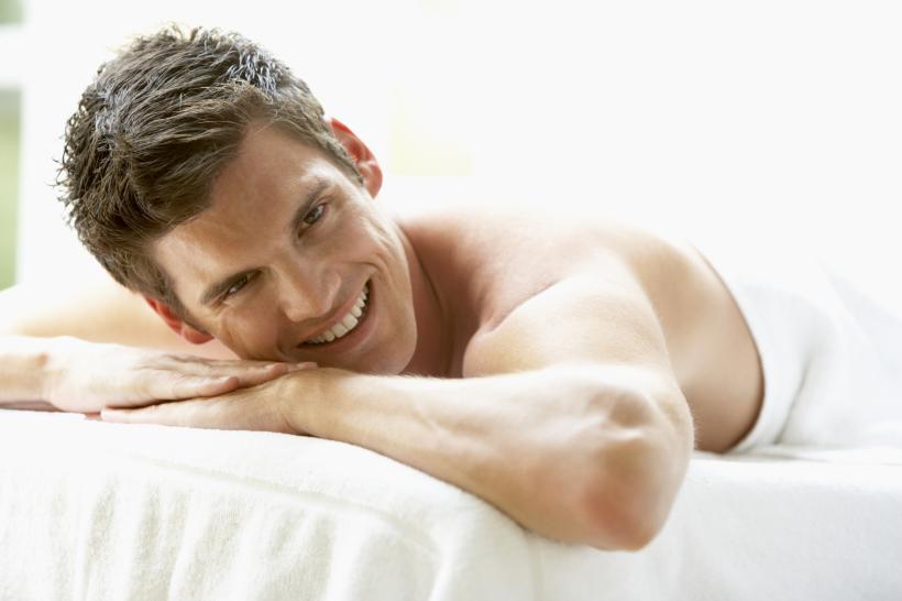 here's 5 things every massage therapist wishes guys would stop doing!