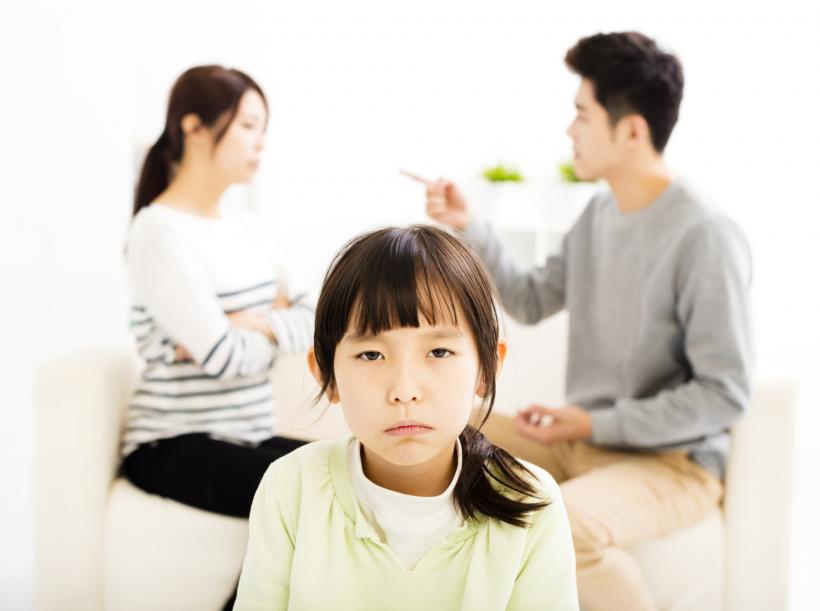 No parent wants to see their kids suffer as a result, and we tend to stay because we “owe” it to them to play “happy family.” No parent wants to see their kids suffer as a result, and we tend to stay because we “owe” it to them to play “happy family.”