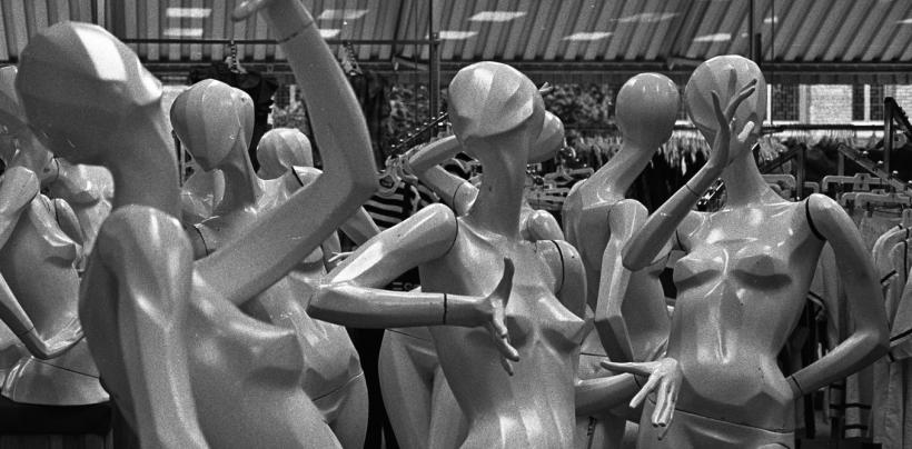 Script writers need to think past adjectives for “sexy” when creating female characters. Image: David Noah, CC BY-SA. Script writers need to think past adjectives for “sexy” when creating female characters. Image: David Noah, CC BY-SA.