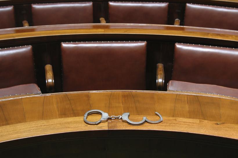 Well, at least one cuff is off. (Credit: ThinkStock) Well, at least one cuff is off. (Credit: ThinkStock)