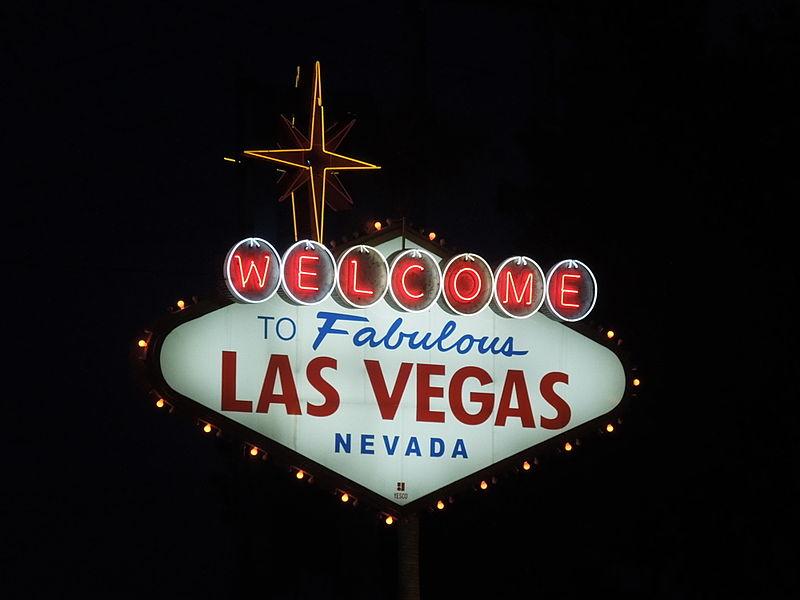 Las Vegas, strip, buffets, waste, food, pigs, farm