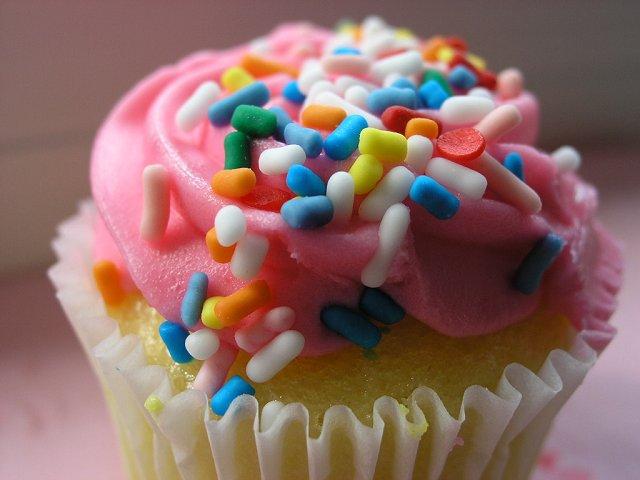 Cupcakes are delicious, no matter who's making them. Cupcakes are delicious, no matter who's making them.