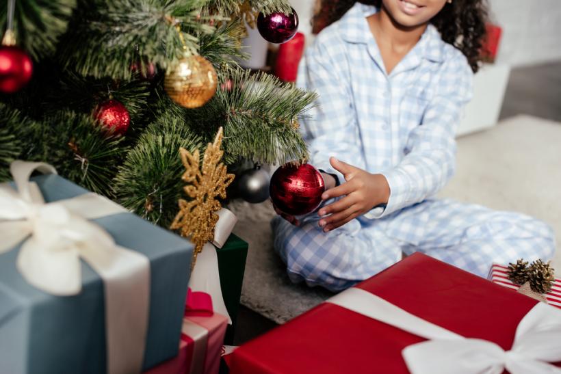 I think about the unseen Christmas treasures hidden in my holiday to-do list, in the boxes of ornaments and in the cupboard filled with décor. I think about the unseen Christmas treasures hidden in my holiday to-do list, in the boxes of ornaments and in the cupboard filled with décor.