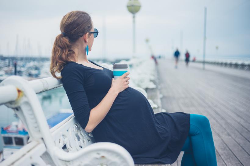 Should you drink coffee while pregnant? Should you drink coffee while pregnant?