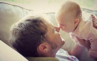 Serve: baby does something. Return: you react in kind. (Image: Thinkstock)
