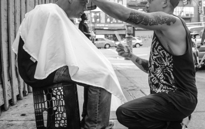 For the past five years, “Humanit-HAIR-ian” Mark Bustos has been giving free haircuts to homeless people in NYC. PhotoCredit: @MarkBustos Instagram