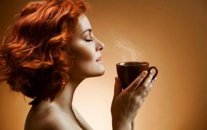 Coffee is so amazing that I want to smell it while naked. (Credit: ThinkStock)