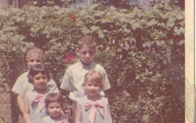 Catherine and Stephen (top left) with their fellow cousins