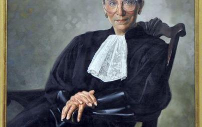 A portrait of Ruth Bader Ginsburg we definitely want hanging on our wall (Credit: Wikimedia Commons)